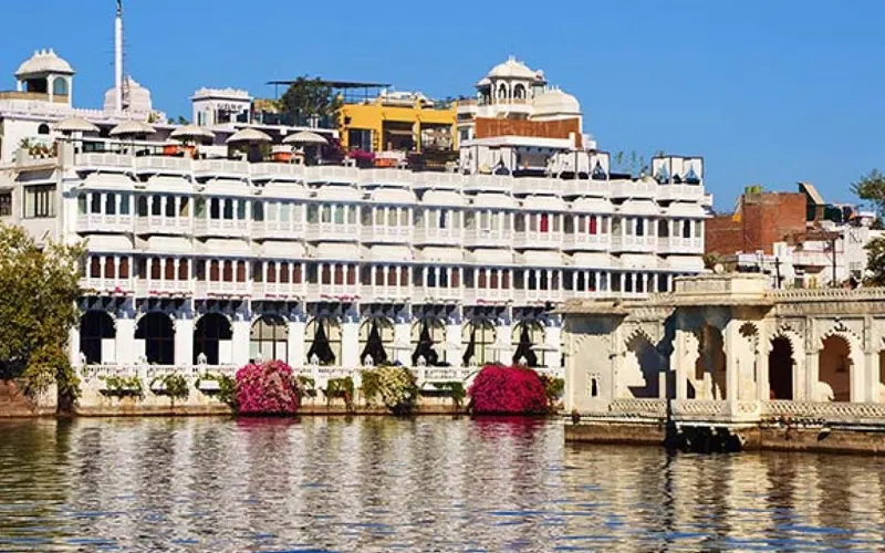 Delhi To Udaipur Car Rentals